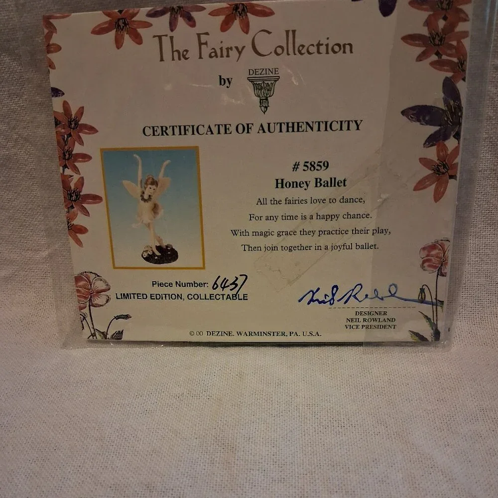 🧚‍♀️ Dezine Fairy Collection #5859 – Honey Ballet Figurine
